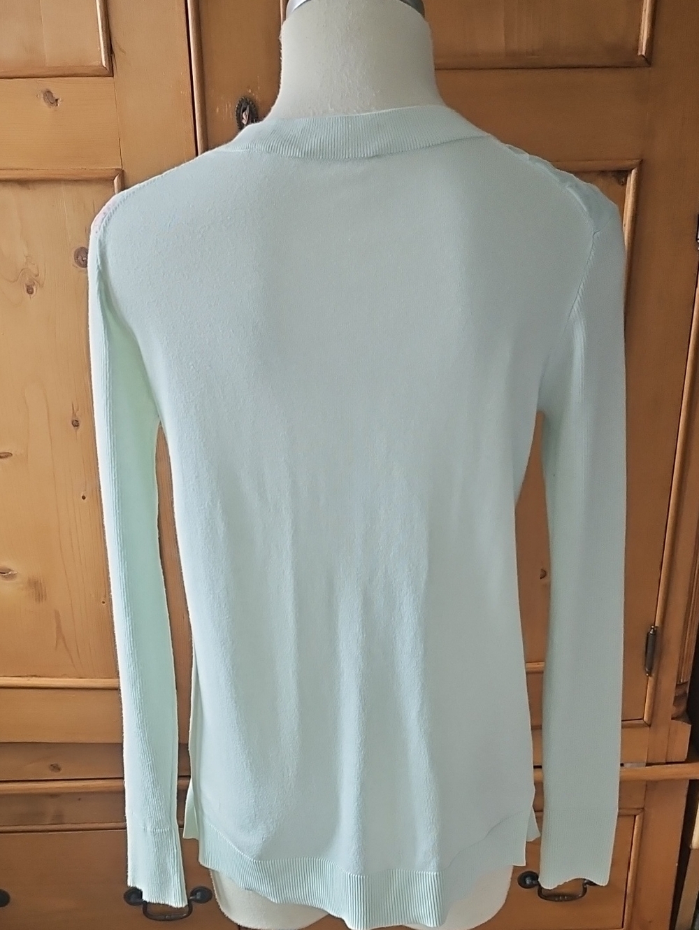 Ted Baker Mint Green Long Sleeve V-Neck Top with Pink Floral Print Size 2 - Picture 4 of 7